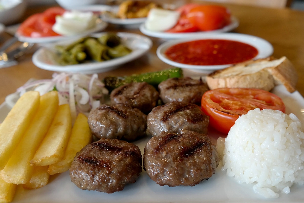 Edirne Köftesi